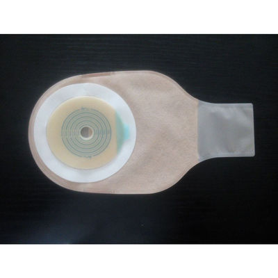 Kantong Kolostomi Kantong Kolostomi yang ramah kulit Lining Non Woven dengan Clamp Closure